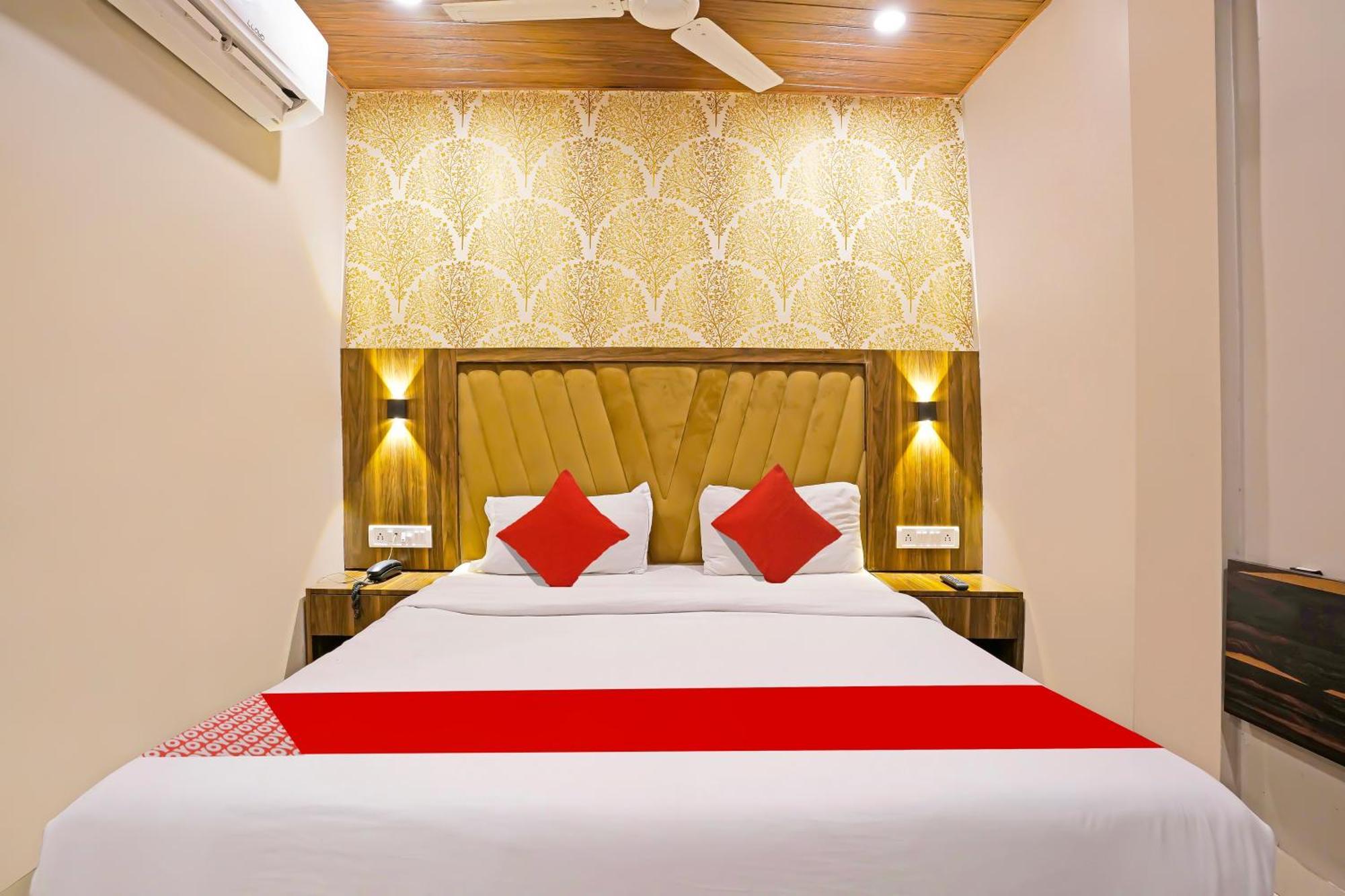 Super Hotel O Homestay Andheri East Mumbai Luaran gambar